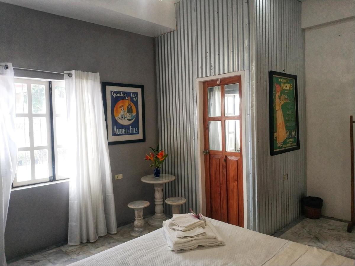 Stone Creek House Bed and Breakfast Romblon Εξωτερικό φωτογραφία