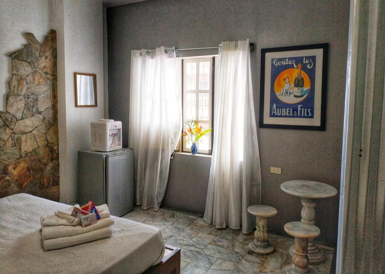 Stone Creek House Bed and Breakfast Romblon Εξωτερικό φωτογραφία